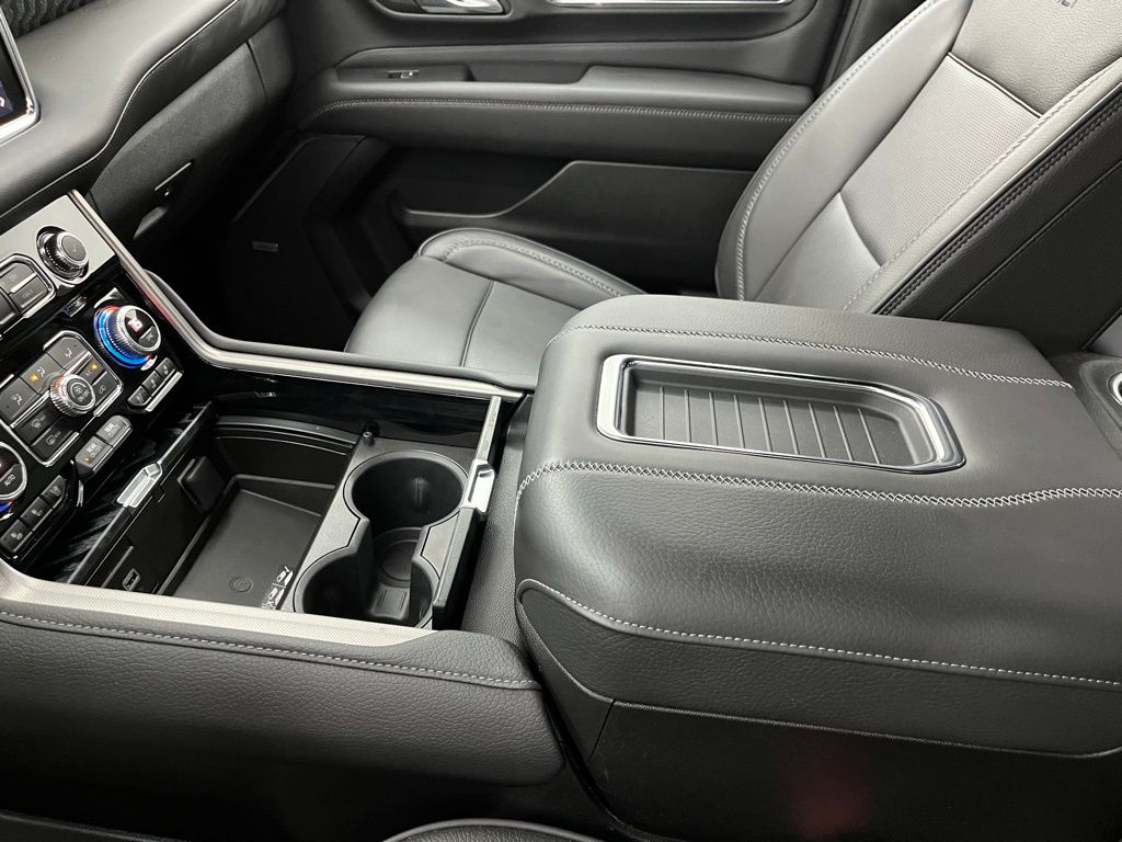 2023 Gmc Yukon Denali photo 33