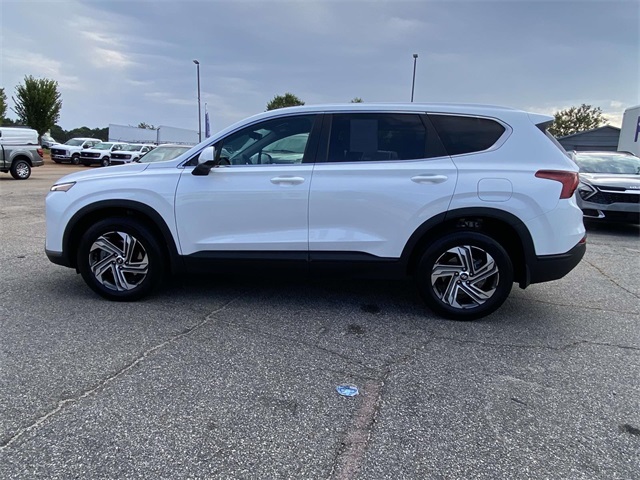 2022 Hyundai Santa Fe SE photo 7