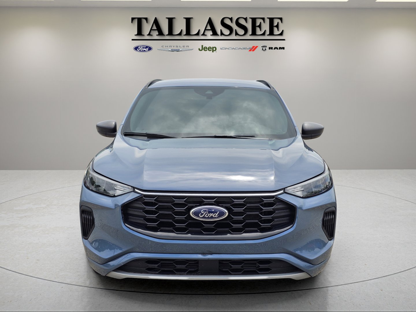 2024 Ford Escape ST-Line photo 2