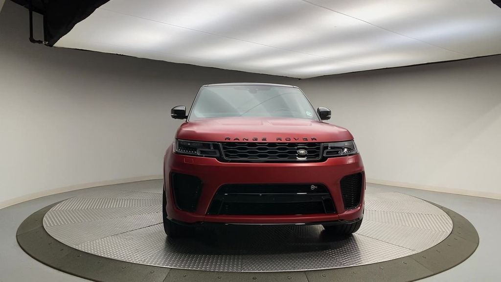 2022 Land Rover Range Rover Sport SVR photo 3