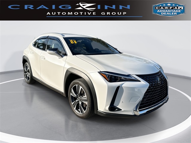 2024 Lexus UX Hybrid 250h's photo