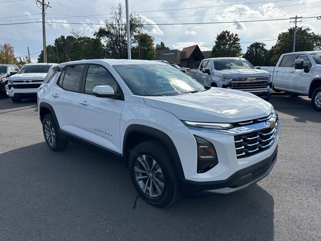 2026 Chevrolet Equinox LT photo 3