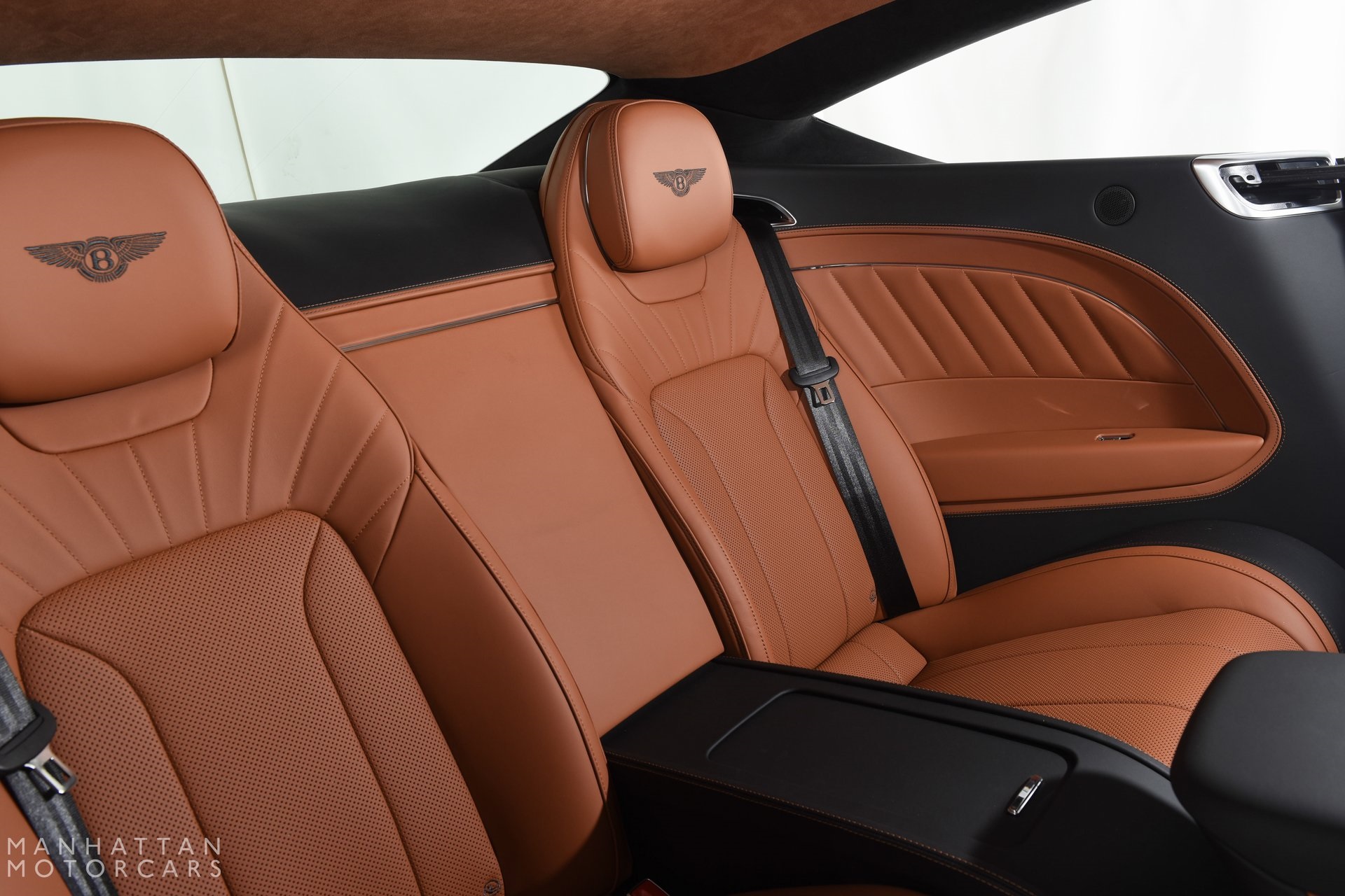 2024 Bentley Continental GT V8 photo 25