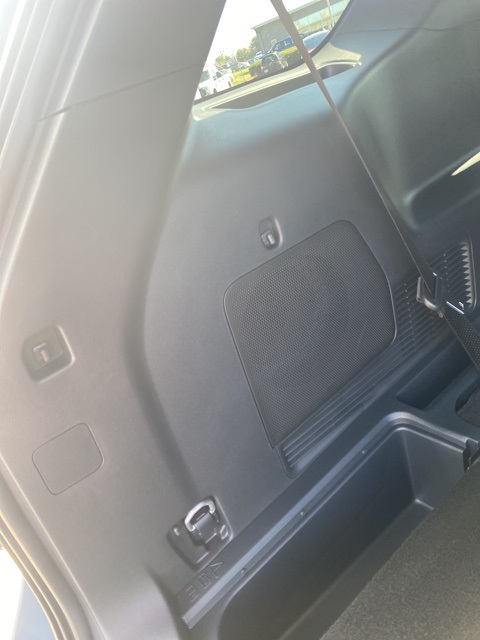 2025 Ford Explorer ST photo 12