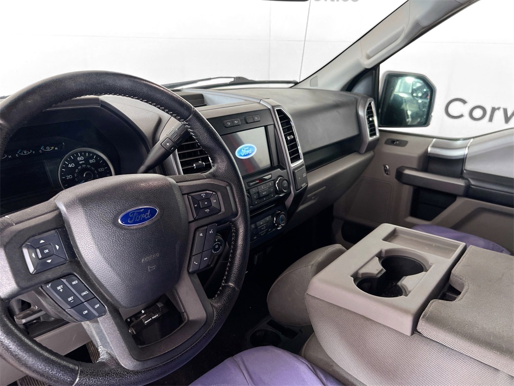 2016 Ford F-150 XLT photo 3