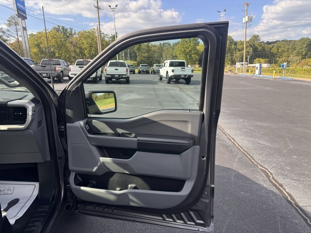 2023 Ford F-150 XL photo 23