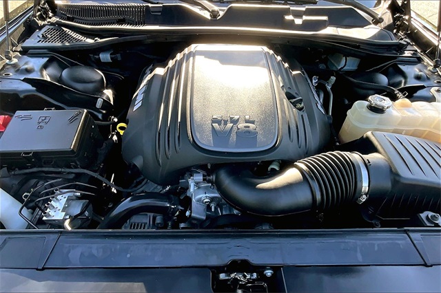 2023 Dodge Challenger R/T photo 24