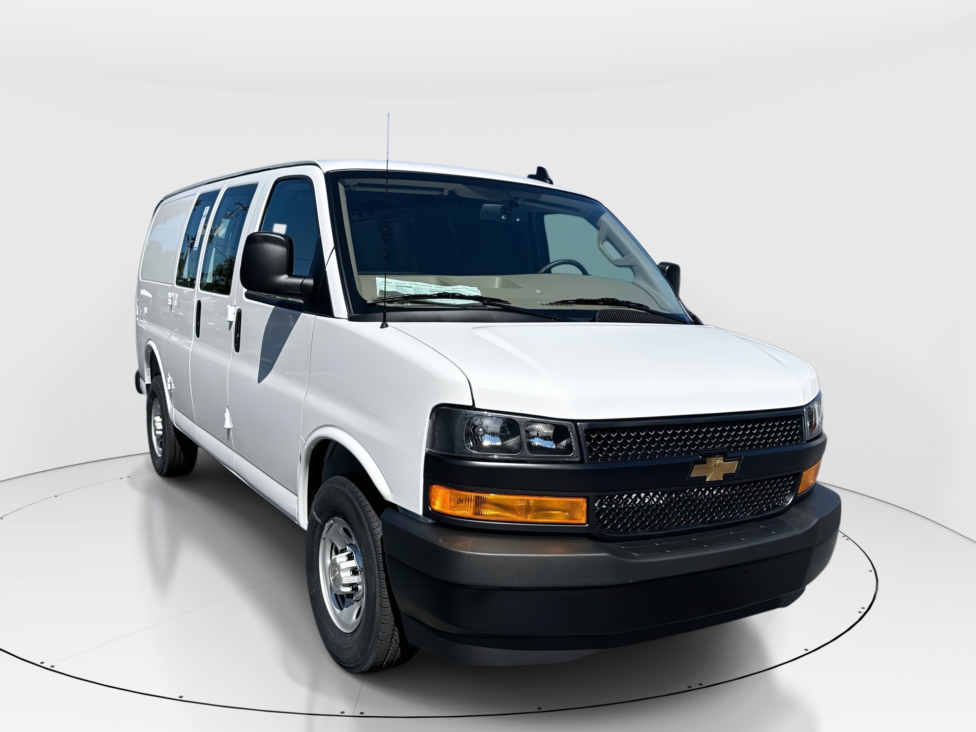 2025 Chevrolet Express Cargo