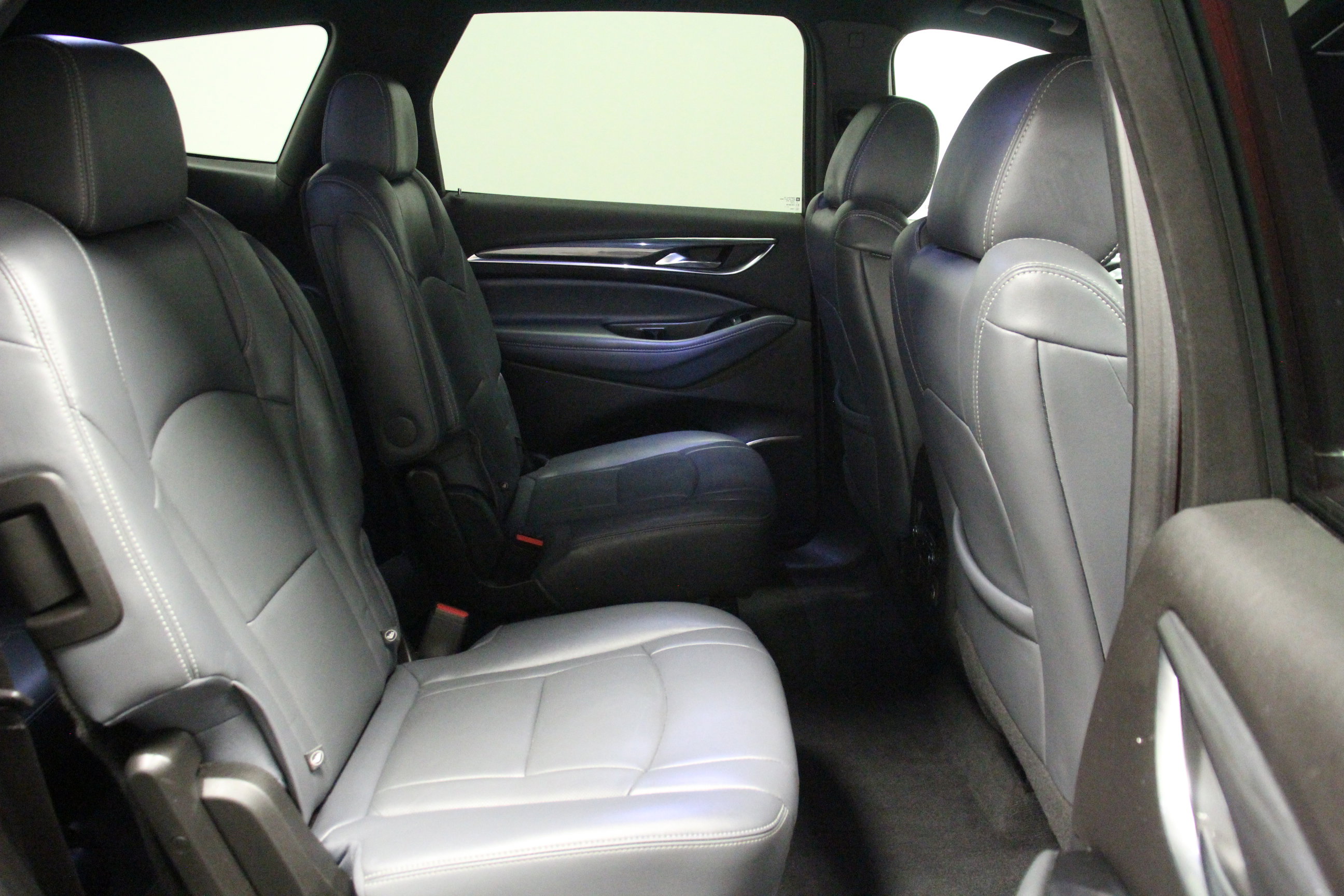 2024 Buick Enclave Premium photo 13