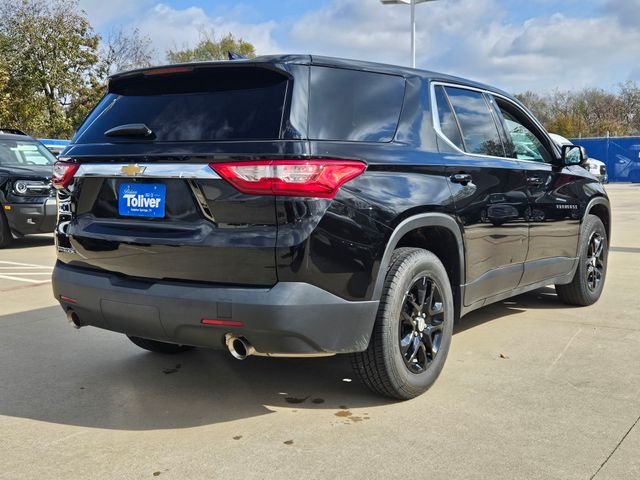 2021 Chevrolet Traverse LS photo 4