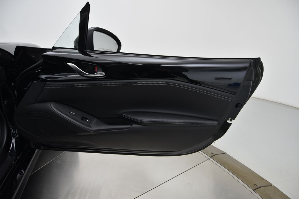 2025 Mazda MX-5 Miata Miata Grand Touring photo 29