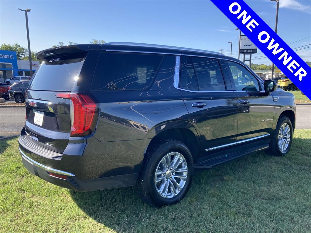 2023 Gmc Yukon SLT photo 3