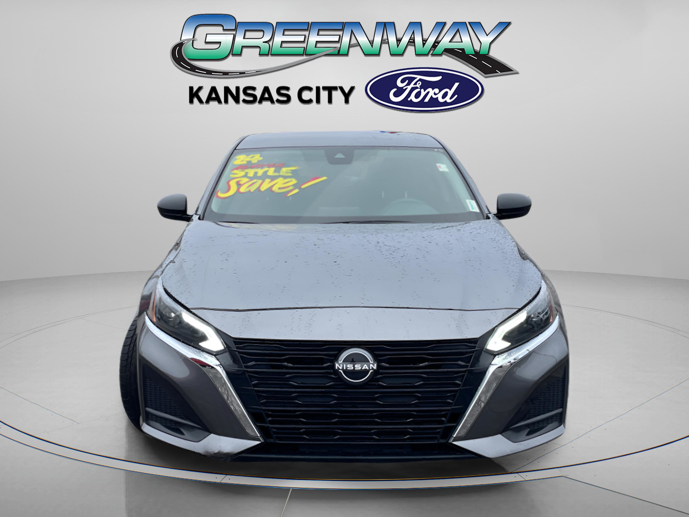 Used 2024 Nissan Altima SV with VIN 1N4BL4DV2RN331469 for sale in Kansas City