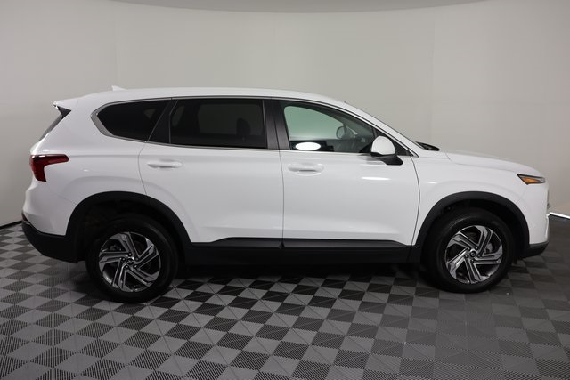 2023 Hyundai Santa Fe SE photo 9