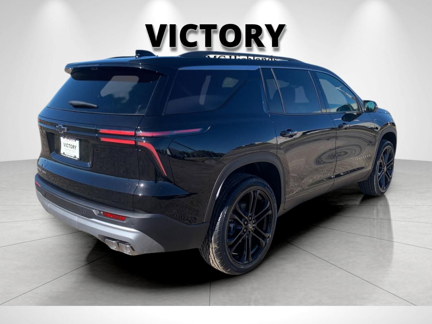 2026 Chevrolet Traverse photo 2