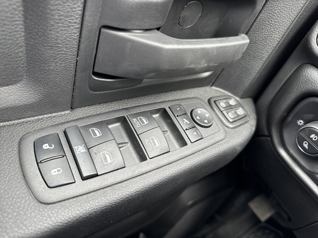 2023 Ram 2500 Tradesman photo 19
