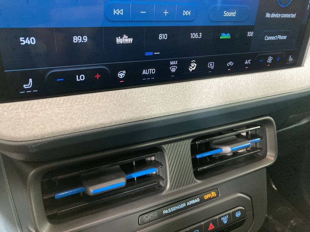 2025 Ford Maverick XLT photo 7