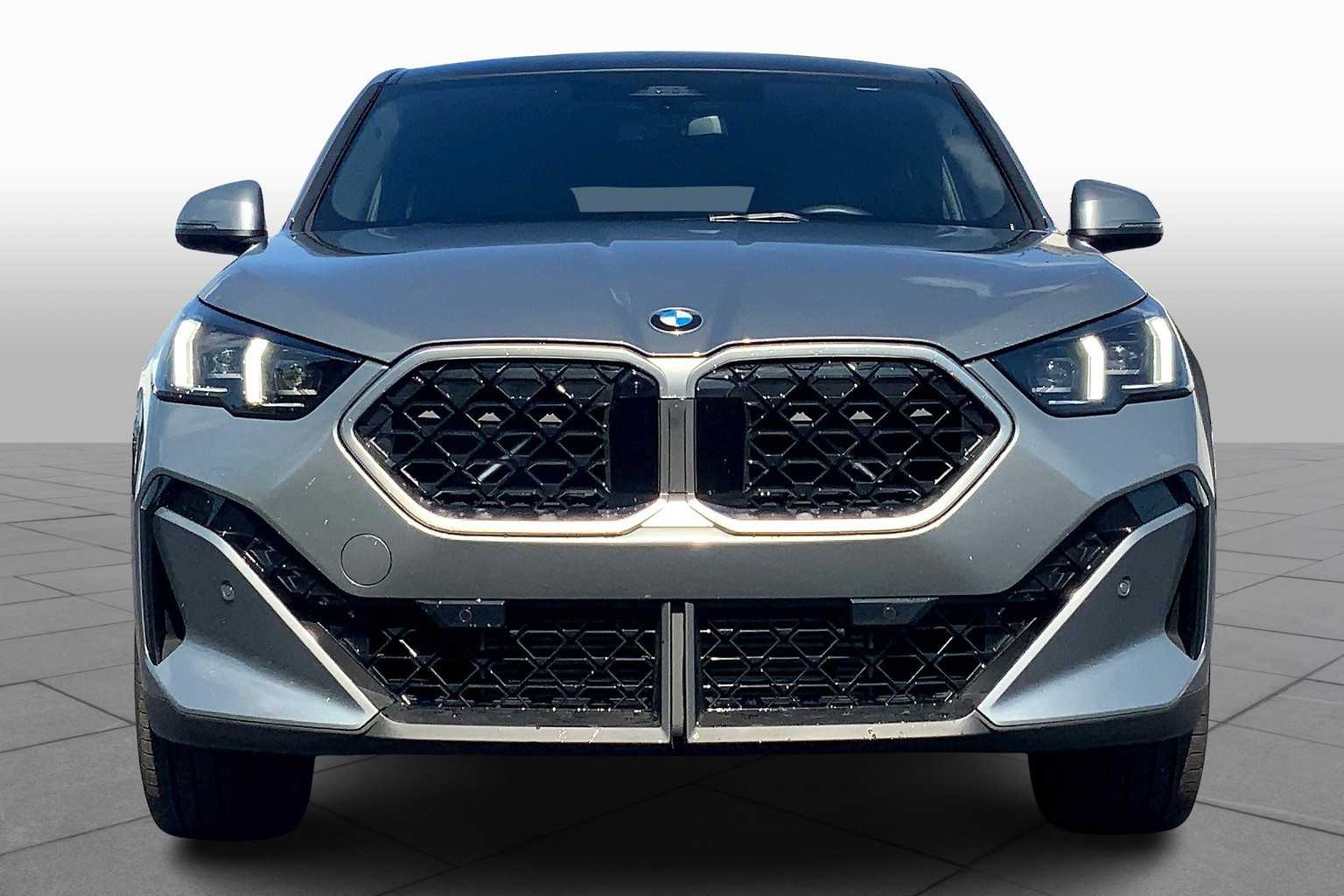 2025 Bmw X2 xDrive28i photo 2