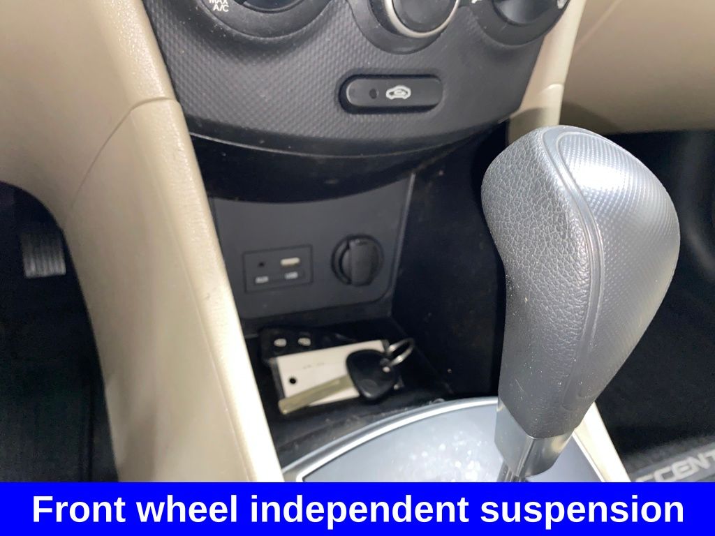 2016 Hyundai Accent SE photo 15