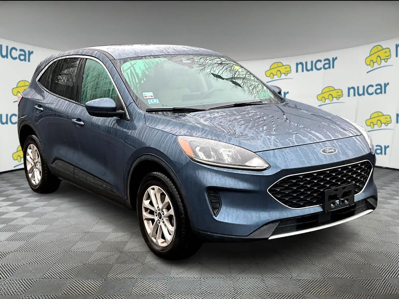 2020 Ford Escape SE's photo