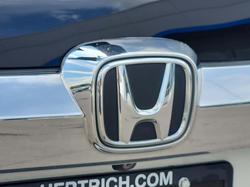 2016 Honda CR-V Touring photo 23