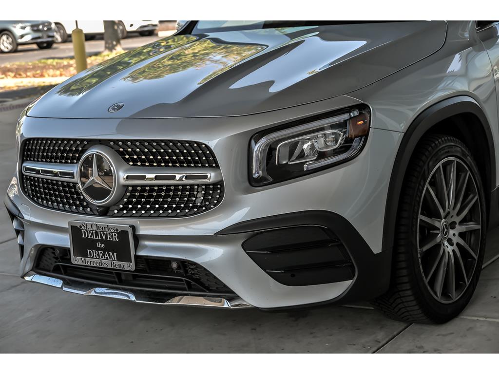 2022 Mercedes Benz GLB 250 4MATIC photo 4