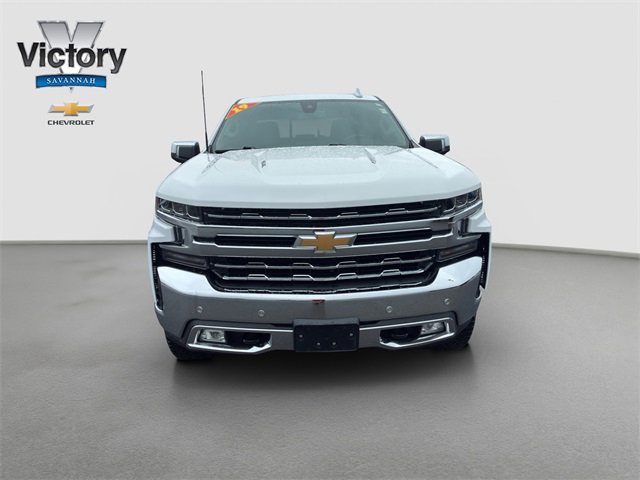2019 Chevrolet Silverado 1500 photo 2