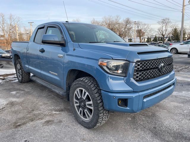 2019 Toyota Tundra SR5's photo