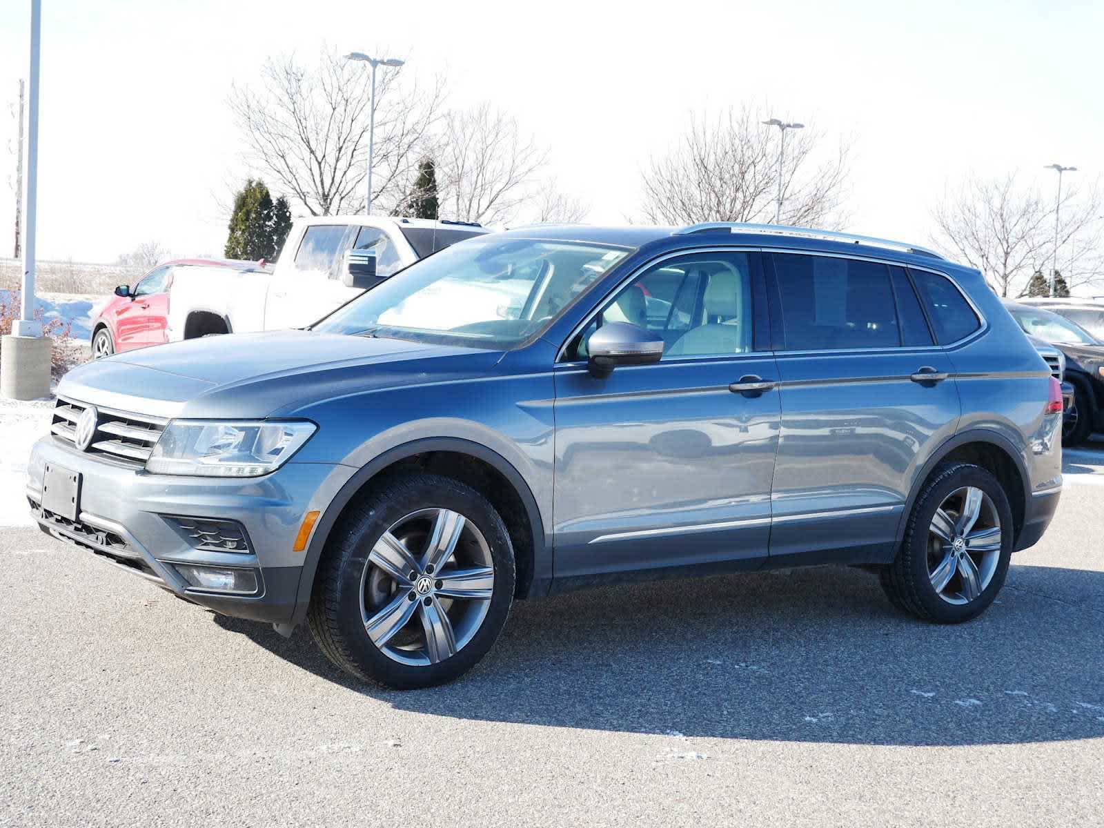 Used 2020 Volkswagen Tiguan SEL with VIN 3VV2B7AX9LM146830 for sale in Mankato, Minnesota