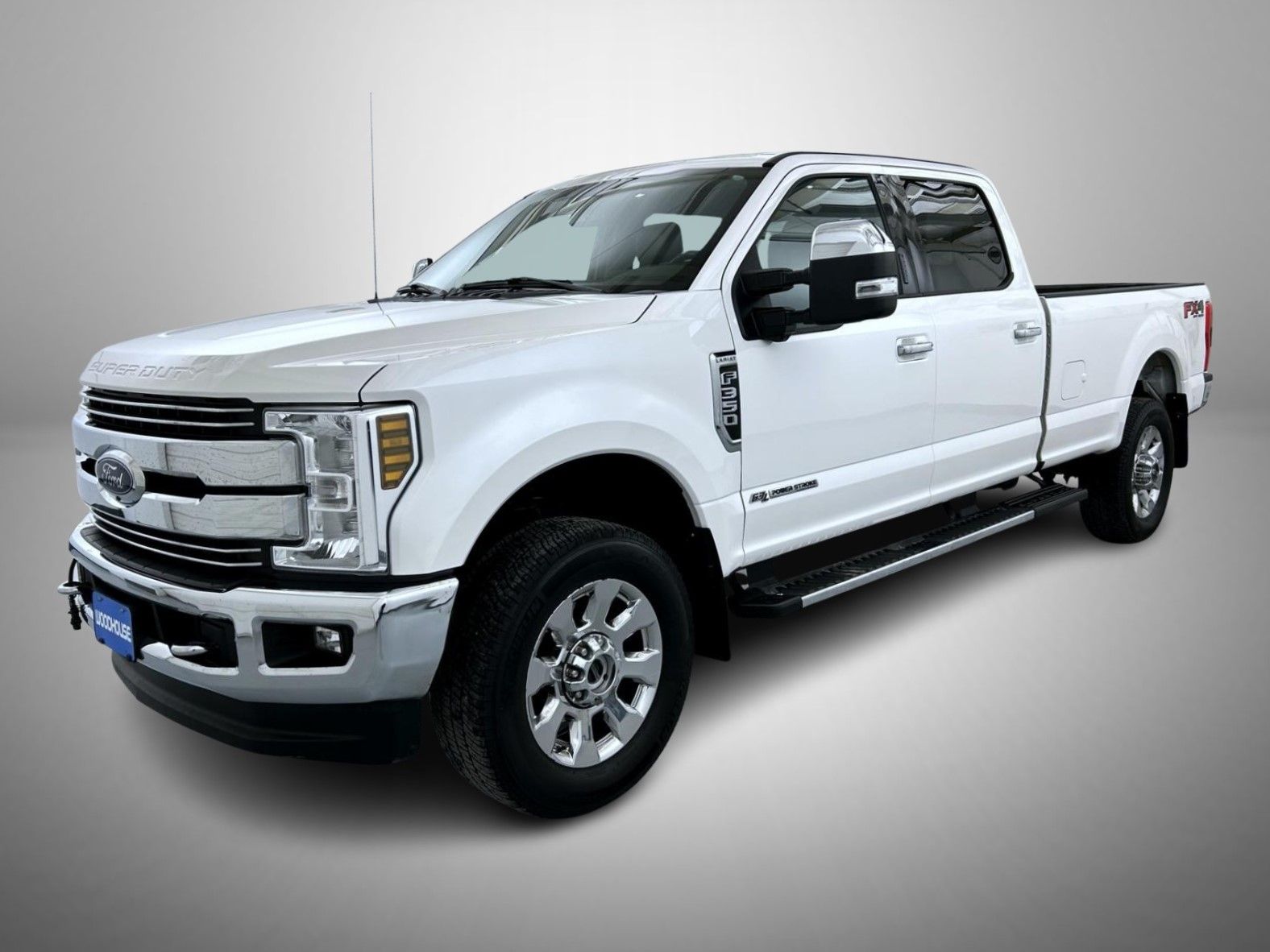 2018 Ford F-350 Super Duty Lariat's photo