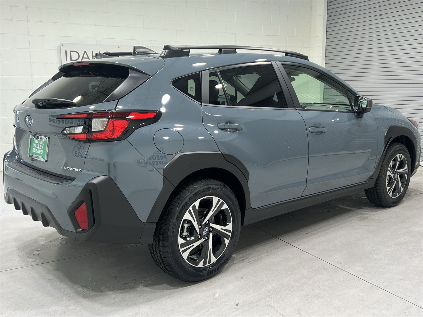 2025 Subaru Crosstrek Premium photo 6