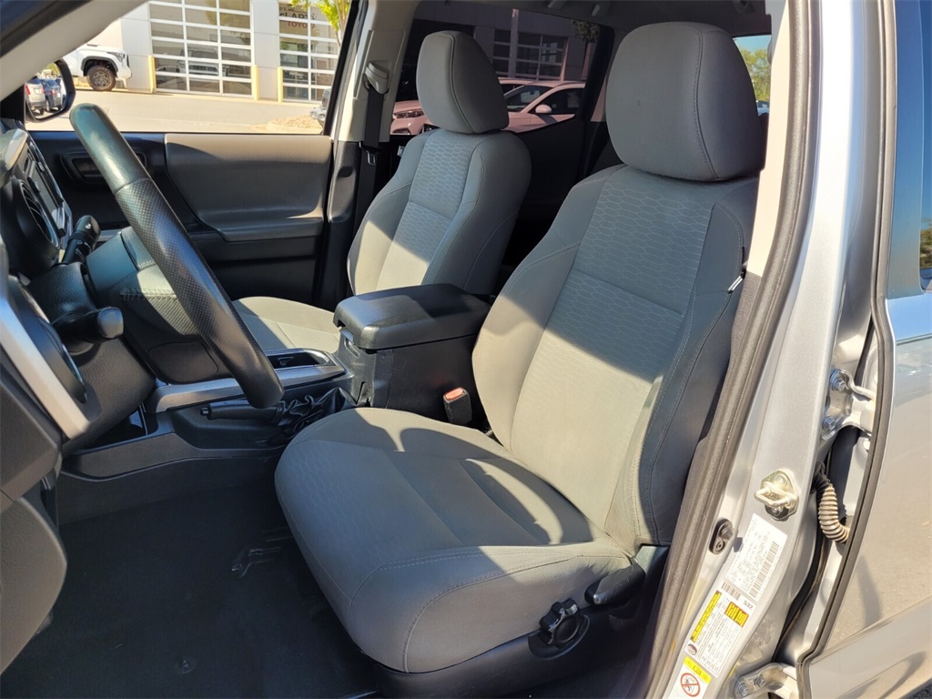 2018 Toyota Tacoma SR5 Double Cab V6 photo 5