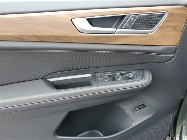 2026 Volkswagen Atlas SE Technology photo 21