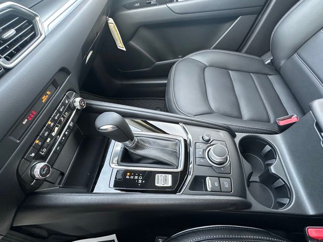 2025 Mazda CX-5 2.5 S Preferred photo 26