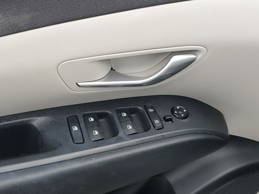 2024 Hyundai Tucson SEL Convenience photo 37