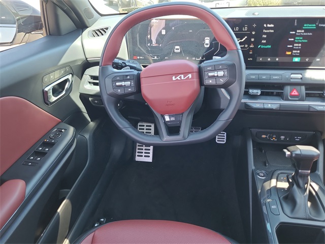 2025 Kia K4 GT-Line Turbo photo 10