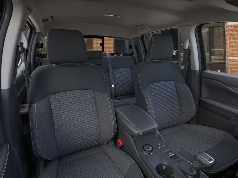 2024 Toyota RAV4 XLT photo 7