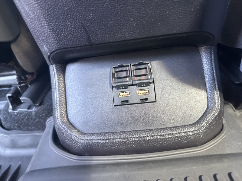 2021 Toyota Highlander XLE photo 38