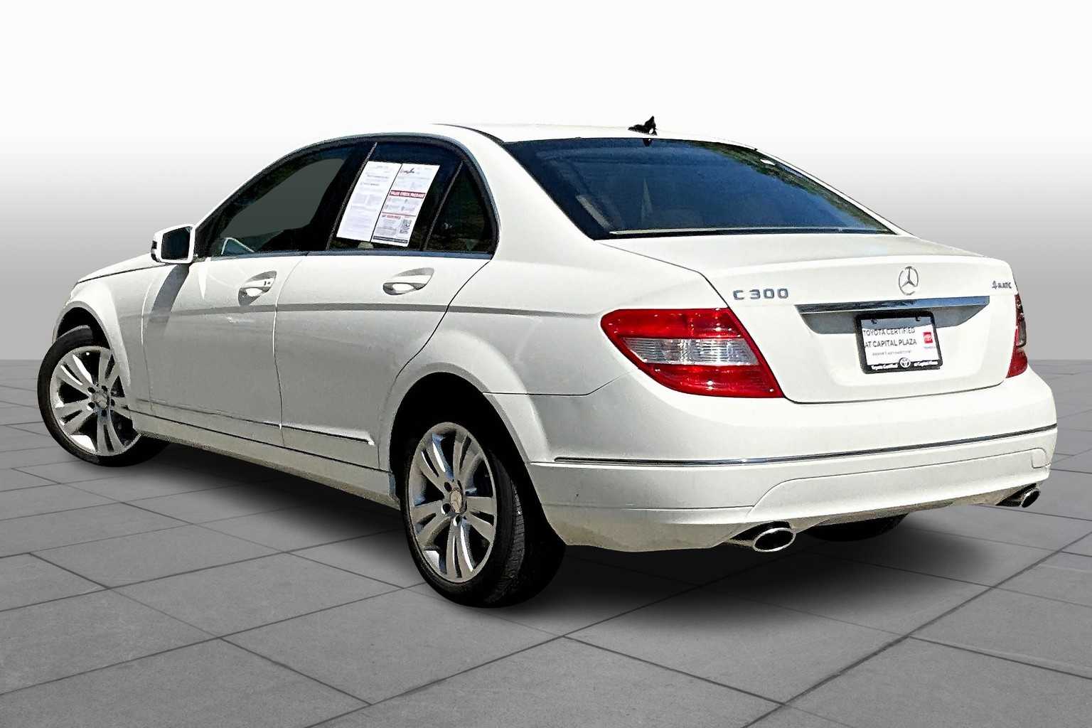 2011 Mercedes Benz C 300 Sport photo 10