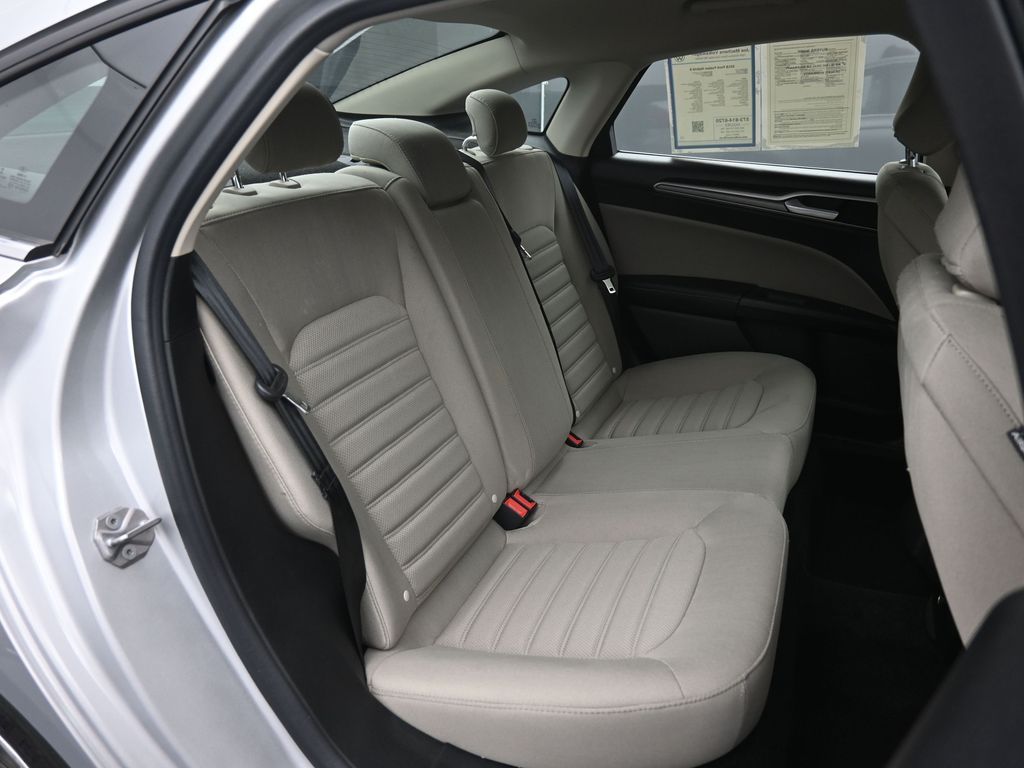 2018 Ford Fusion Hybrid S photo 42