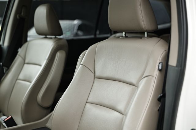 2016 Honda Pilot Touring photo 20