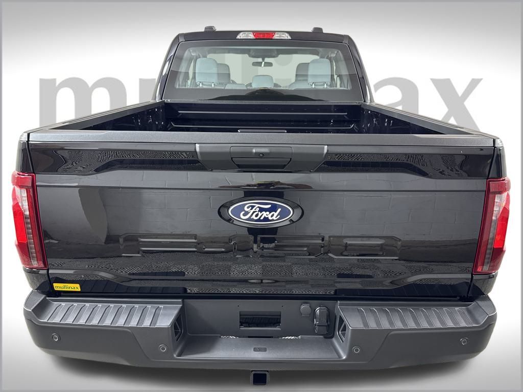 2025 Ford F-150 XL photo 12