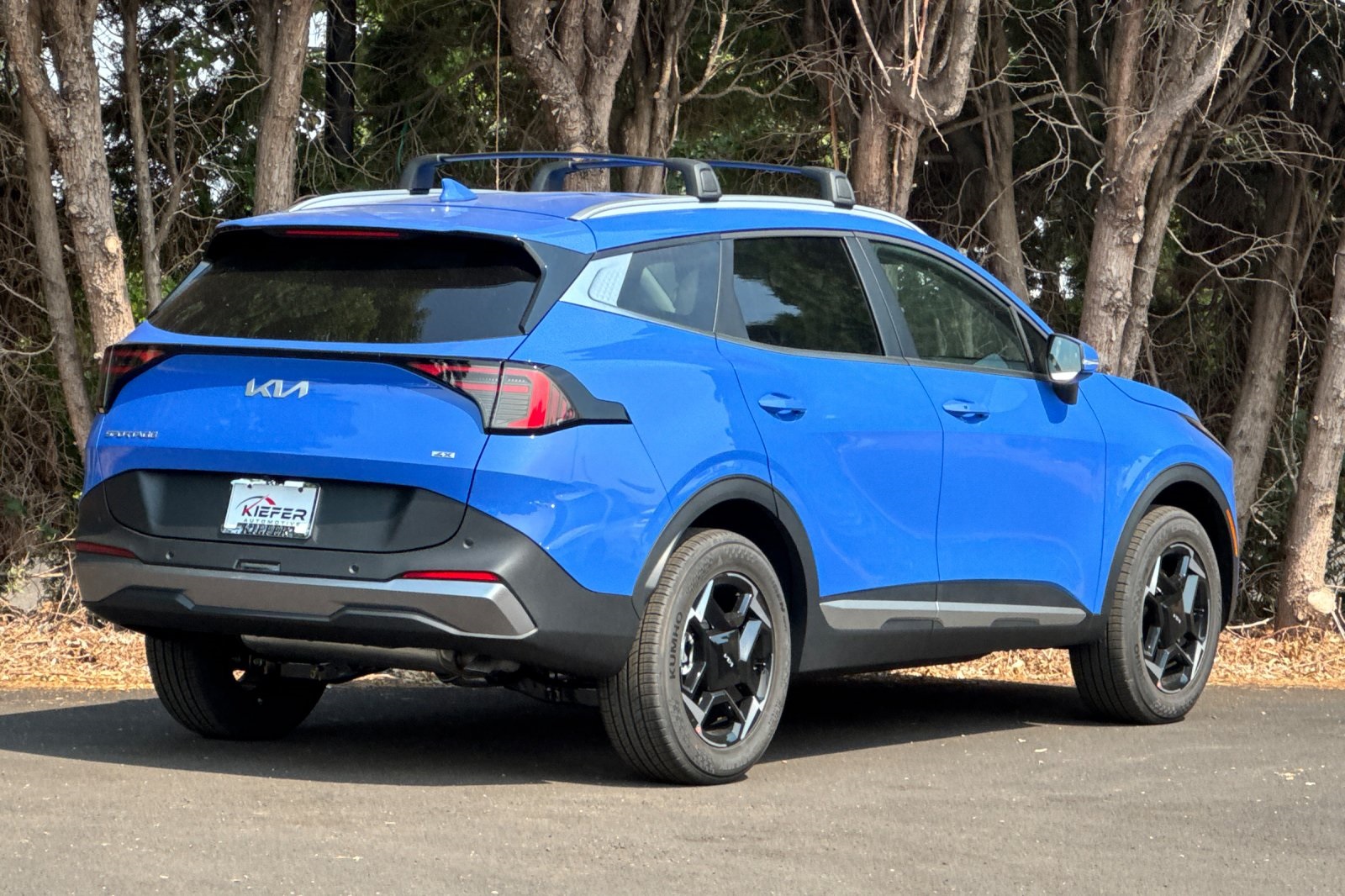 2026 Kia Sportage EX photo 3
