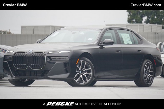 2025|BMW|i7|xDrive60|4D Sedan