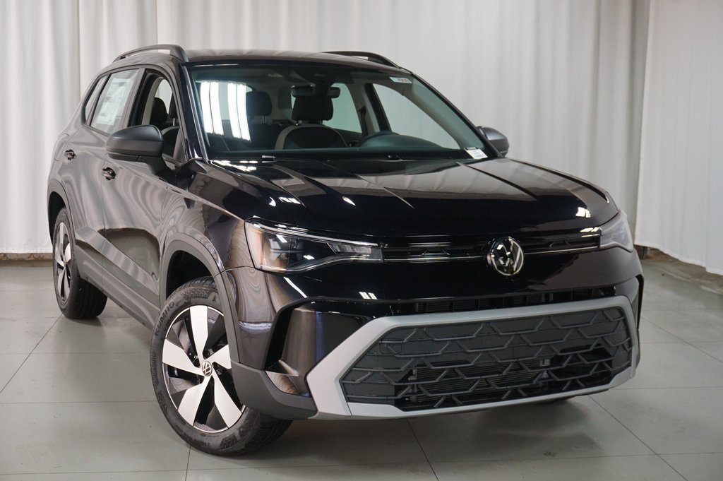 2025 Volkswagen Taos S photo 3