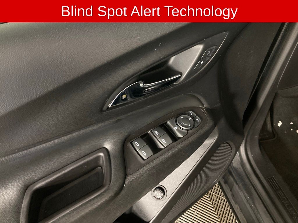 2019 Chevrolet Equinox LT photo 4