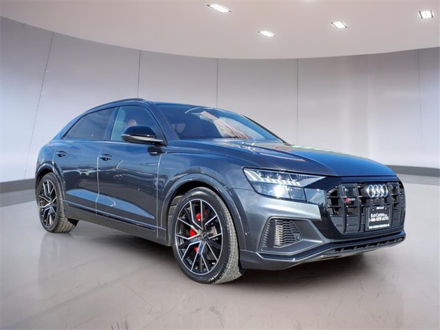 2023 Audi SQ8 Premium Plus's photo