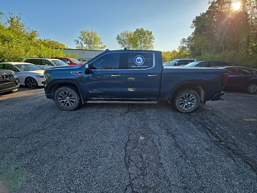 Used 2024 GMC Sierra 1500 Denali Denali with VIN 1GTUUGEL2RZ331267 for sale in Kansas City