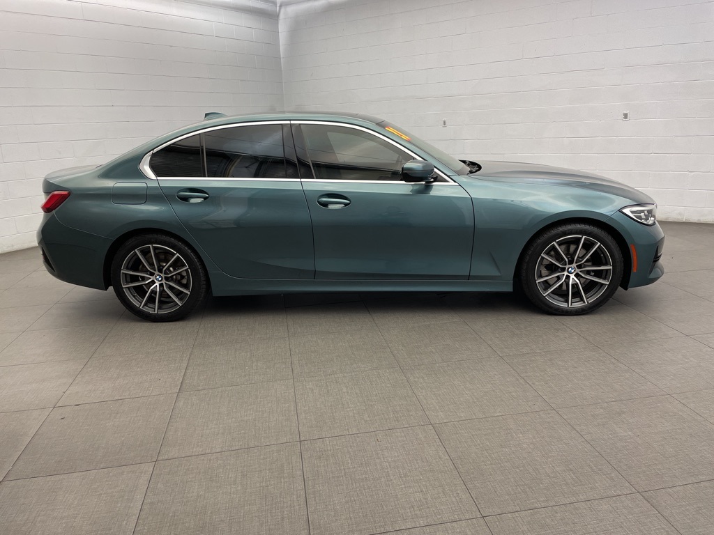 2021 Bmw 330e 3-Series photo 3