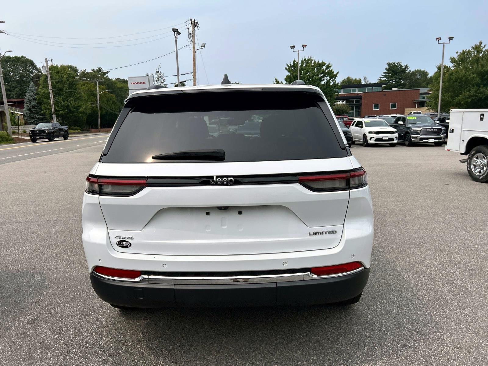 2023 Jeep Grand Cherokee Limited photo 5
